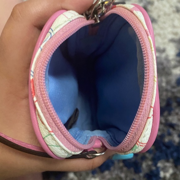 Coach mini wallet hand bag - Picture 2 of 3